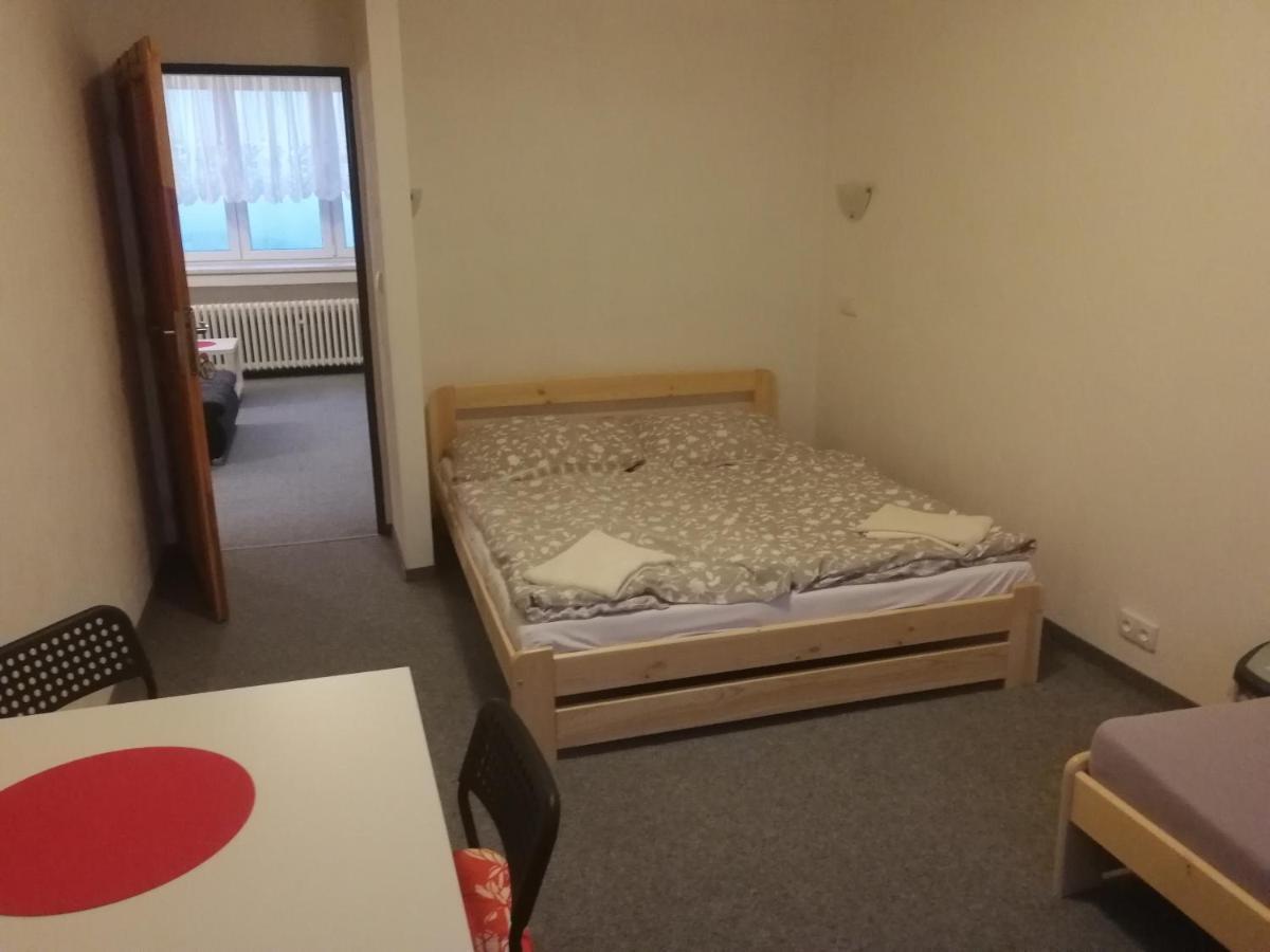 Hotel - Penzion M&M Jachymov Bagian luar foto